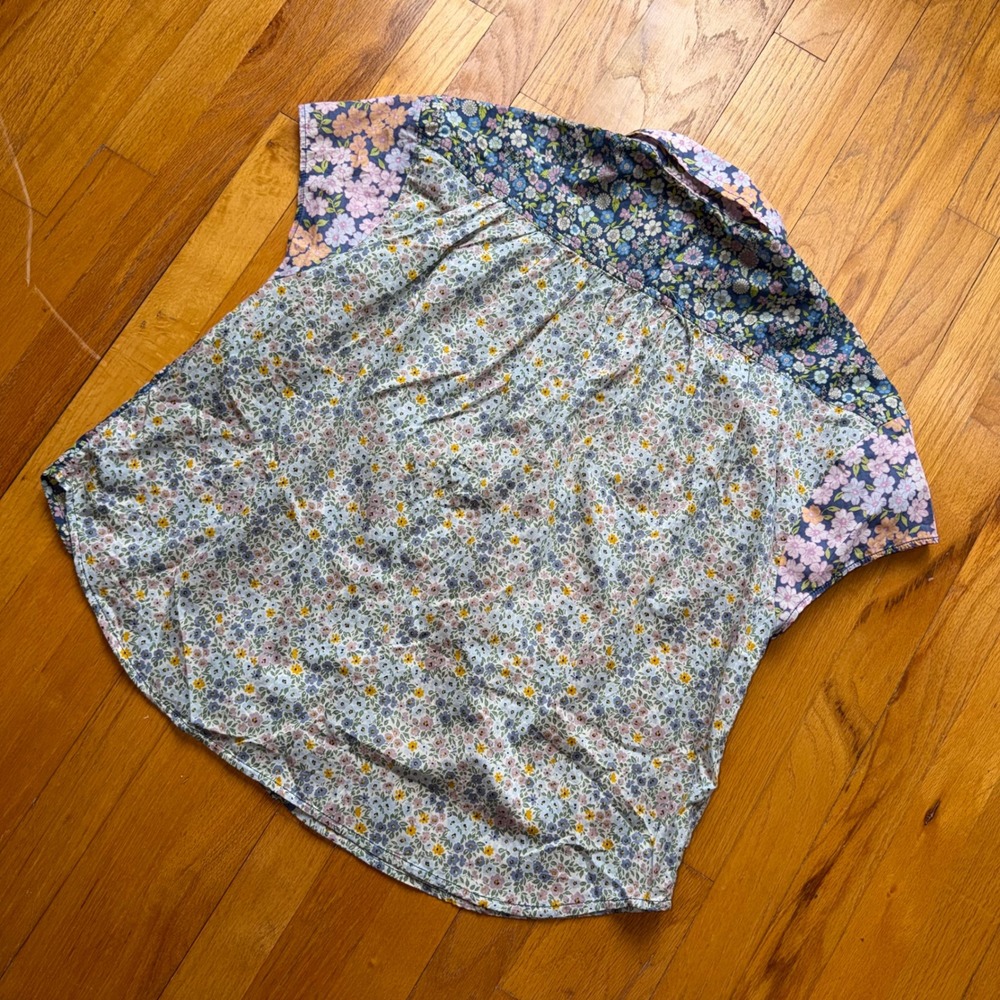 American Eagle Floral Patchwork Button Down Shirt Womens S Mixed Print Cotton - Picture 5 of 9